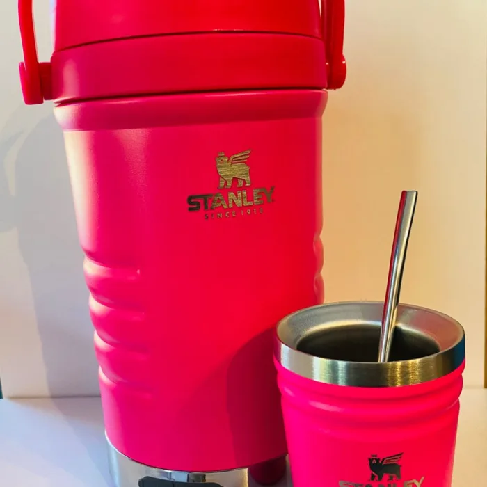 TERMO TERERE CON PARLANTE  2000ML